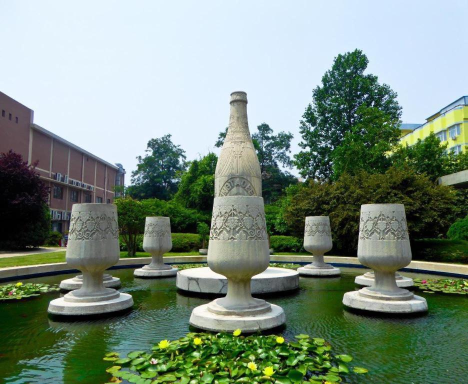 Lantian Garden Hostel Qingdao Exterior foto